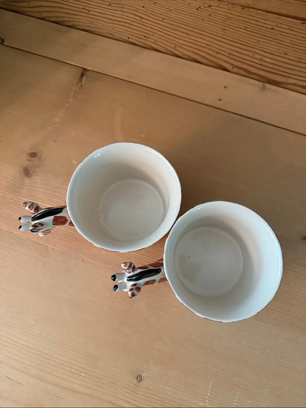 Ceramic Giraffe Tea Pot and 2 Mugs - Pier 1